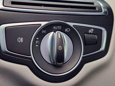 Used 2017 Mercedes-Benz C 300 4MATIC Cabriolet image 27