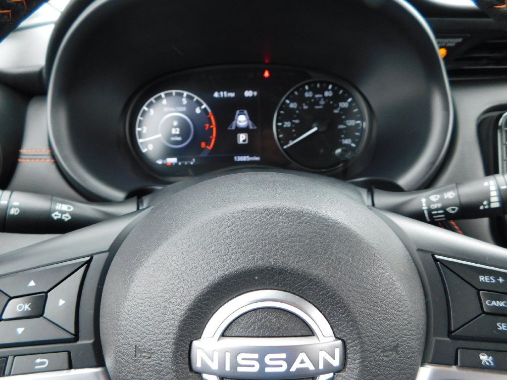 Used 2024 Nissan Kicks SR FWD image 29