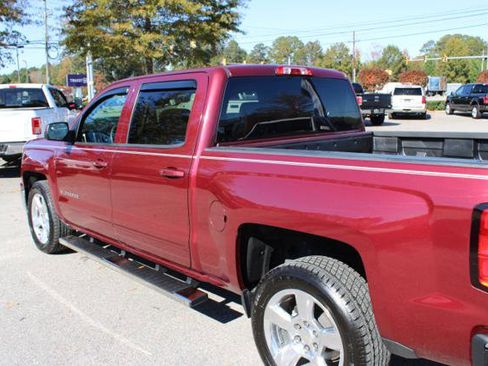 Used 2015 Chevrolet Silverado 1500 LT w/ LT Convenience Package image 12