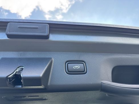 New 2026 Hyundai Tucson SEL image 16