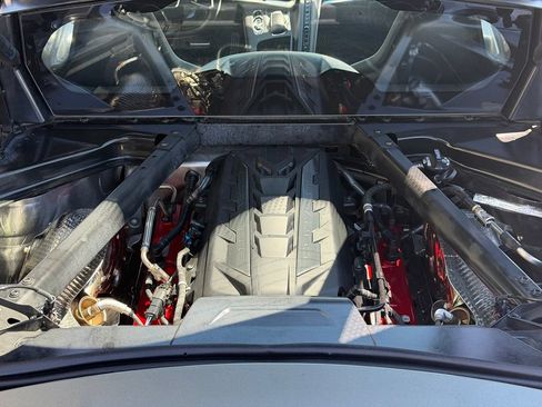 Used 2023 Chevrolet Corvette Stingray Preferred Cpe w/ Body-Color Dual Roof Package RWD image 8