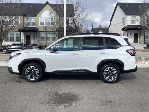 New 2026 Subaru Forester Premium image 3