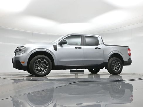 Certified 2024 Ford Maverick XLT image 8