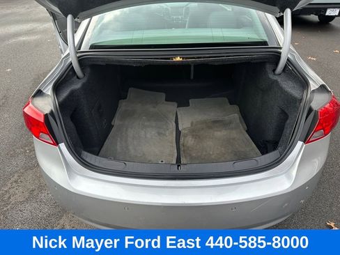 Used 2015 Chevrolet Impala LS w/ LS Convenience Package image 10