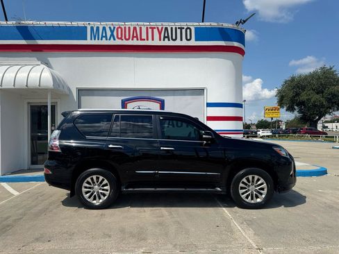 Used 2018 Lexus GX 460 Premium w/ Premium Package AWD/4WD image 6