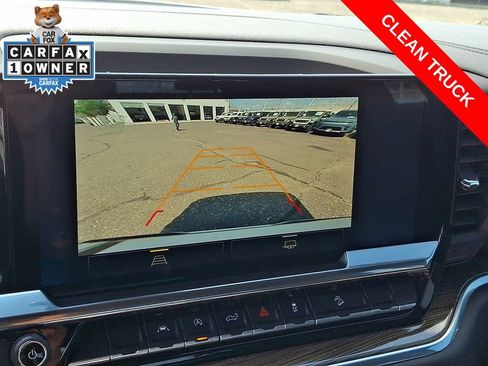 Used 2022 Chevrolet Silverado 1500 RST AWD/4WD image 18