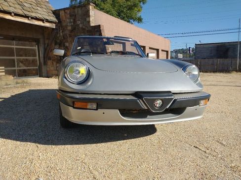 Used 1986 Alfa Romeo Spider Veloce image 85