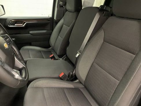 Used 2023 Chevrolet Silverado 1500 LT image 18