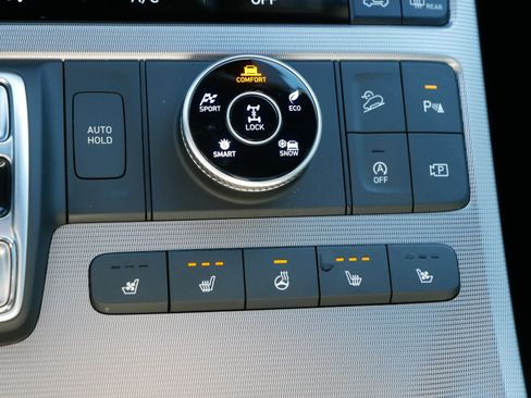 Used 2023 Hyundai Palisade Calligraphy image 28