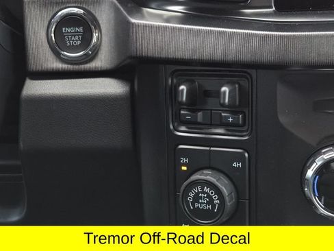 New 2026 Ford F250 Platinum w/ Tremor Off-Road Package AWD/4WD image 19