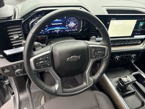 Used 2024 Chevrolet Silverado 1500 RST w/ Convenience Package II image 18