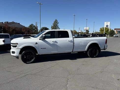 New 2026 RAM 3500 Limited image 9