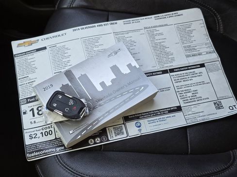 Used 2019 Chevrolet Silverado 1500 RST w/ All-Star Edition image 32