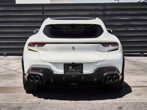 Used 2025 Ferrari Purosangue AWD/4WD image 25