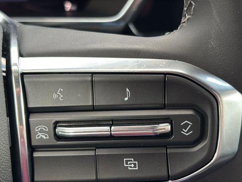 New 2026 GMC Canyon Elevation w/ Convenience Package image 27