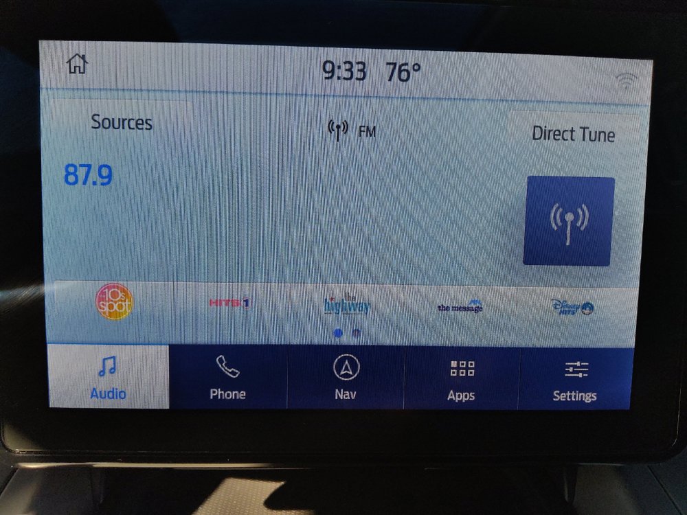Used 2021 Ford Explorer XLT w/ Equipment Group 202A AWD/4WD image 27