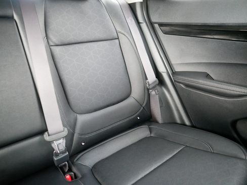 Used 2024 Kia Seltos EX AWD/4WD image 14