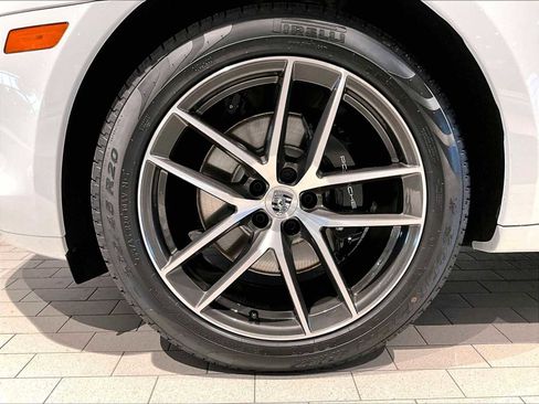 New 2026 Porsche Macan S image 11