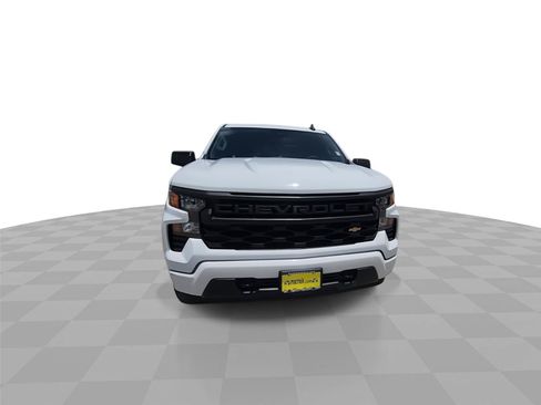 Used 2023 Chevrolet Silverado 1500 Custom RWD image 3