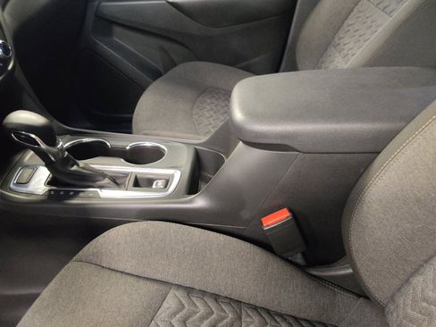 Used 2023 Chevrolet Equinox LT AWD/4WD image 26