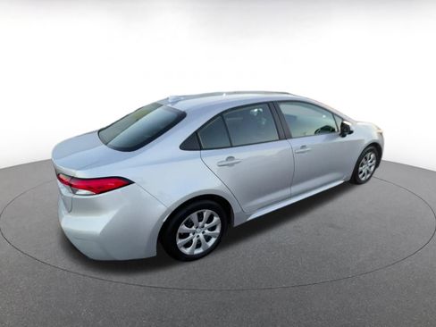 Used 2025 Toyota Corolla LE image 15