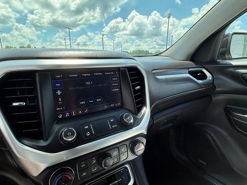 Used 2021 GMC Acadia SLT w/ LPO, Black Accent Package FWD image 27