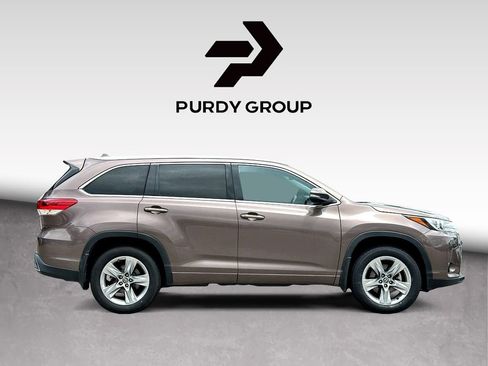 Used 2018 Toyota Highlander Limited FWD image 5