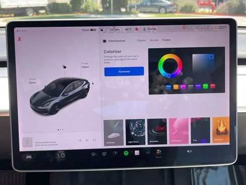 Used 2023 Tesla Model 3 Standard Range image 16