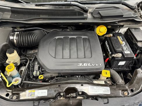 Used 2016 Dodge Grand Caravan SE w/ Quick Order Package 29E SE image 29