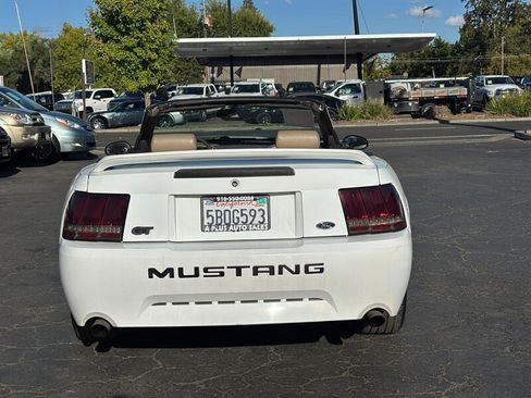 Used 1999 Ford Mustang GT RWD image 4