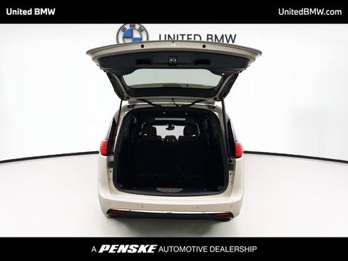 Used 2020 Chrysler Pacifica Limited w/ Advanced Safetytec Group image 15