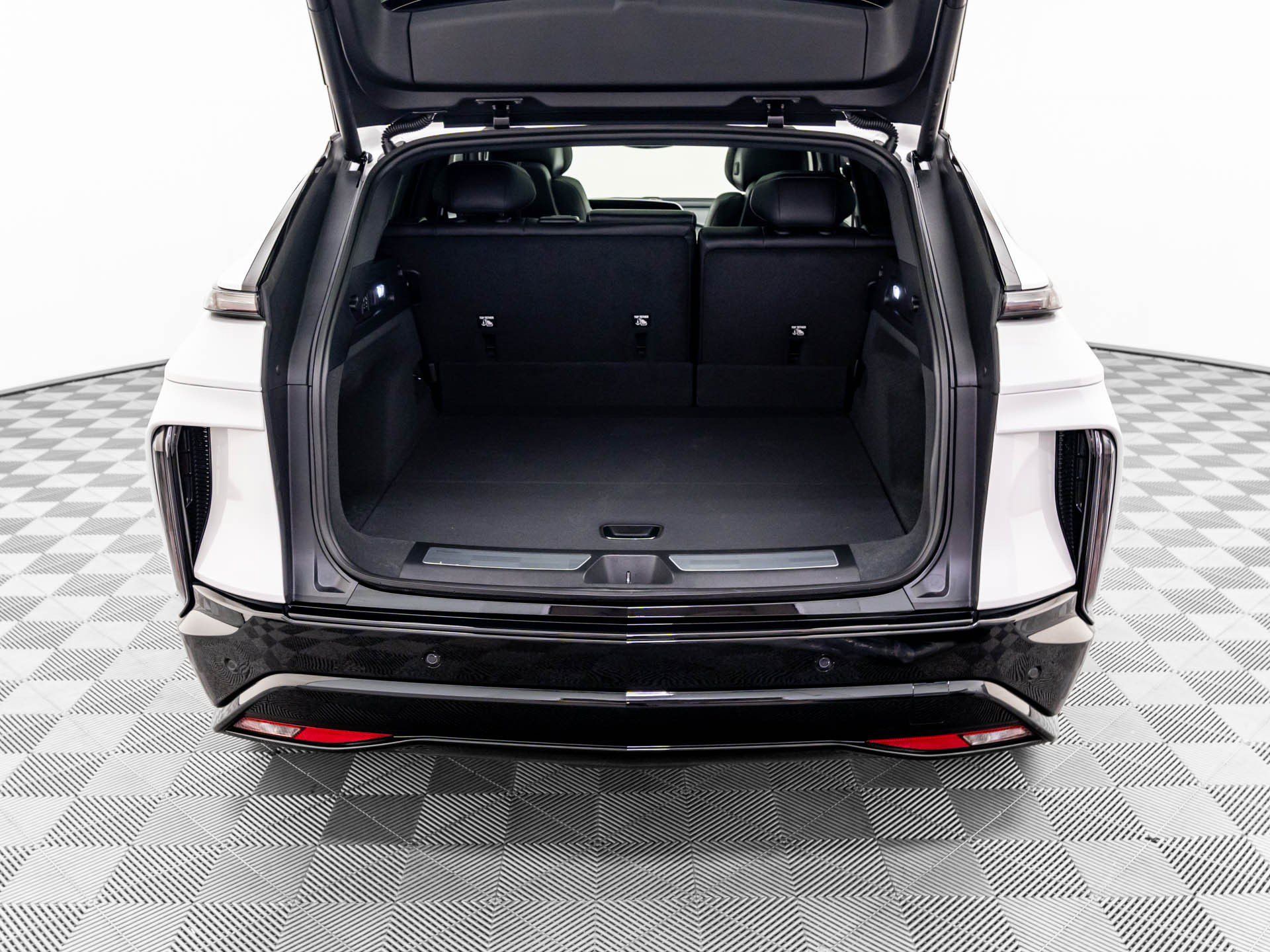 Certified 2025 Cadillac Lyriq Sport AWD/4WD image 35