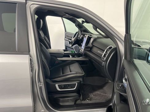 Used 2023 RAM 1500 Laramie AWD/4WD image 31