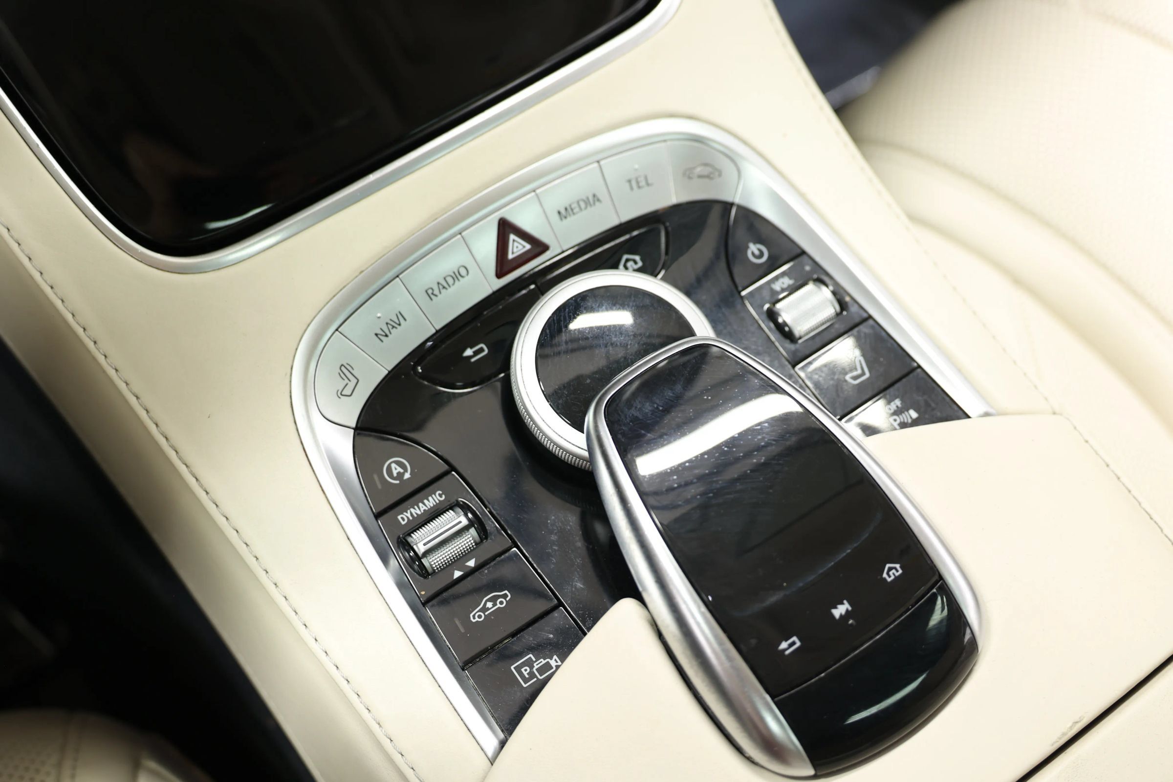 Used 2019 Mercedes-Benz S 560 4MATIC Coupe image 38
