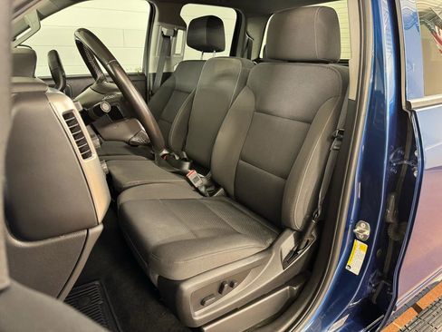 Used 2018 Chevrolet Silverado 1500 LT w/ All Star Edition image 13