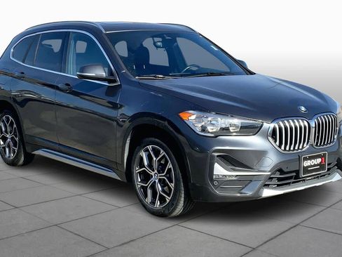 Used 2020 BMW X1 xDrive28i image 3
