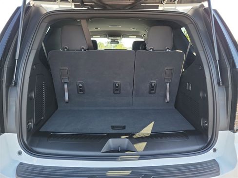 Used 2026 Chevrolet Tahoe LS image 25