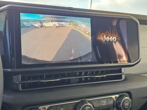 New 2026 Jeep Wrangler Unlimited Sport AWD/4WD image 19