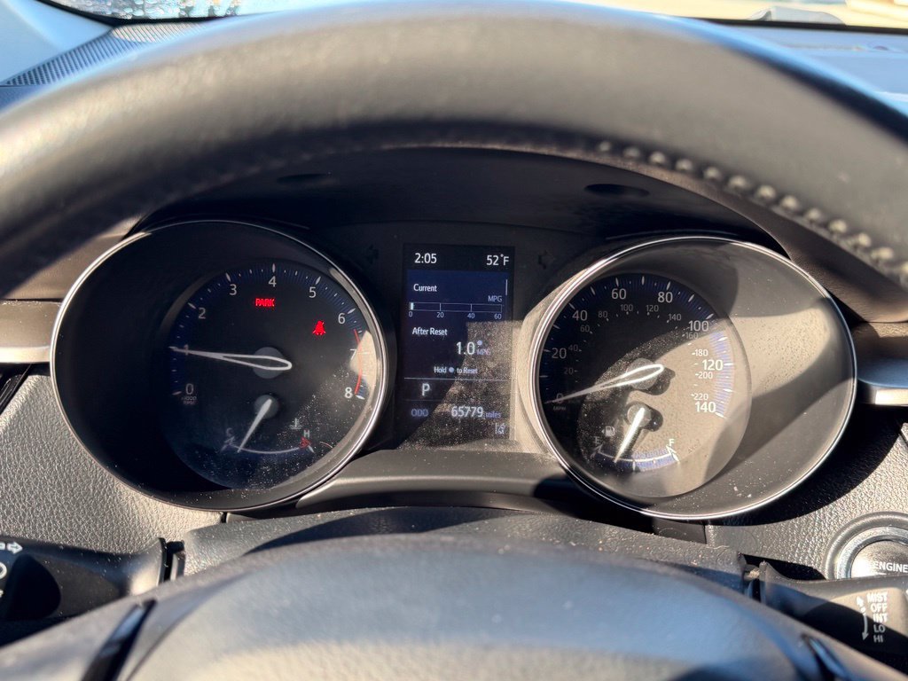 Certified 2022 Toyota C-HR Limited FWD image 24