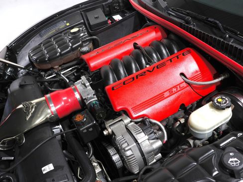 Used 2002 Chevrolet Corvette Z06 w/ Memory Pkg image 6