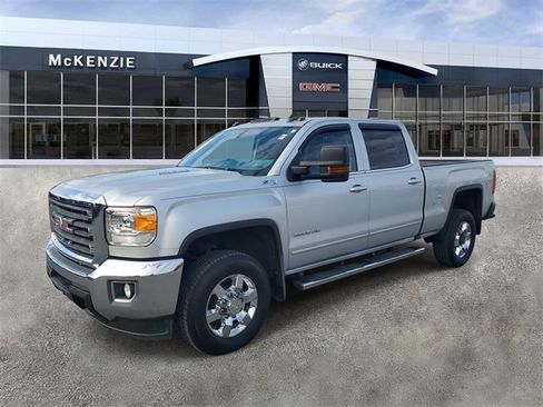 Used 2016 GMC Sierra 3500 SLE w/ SLE Preferred Package image 2