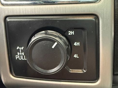 Used 2017 Ford F250 Platinum w/ Platinum Ultimate Package image 15