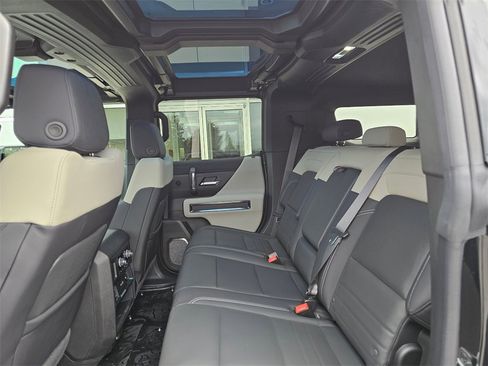 New 2026 GMC Hummer EV SUV image 19
