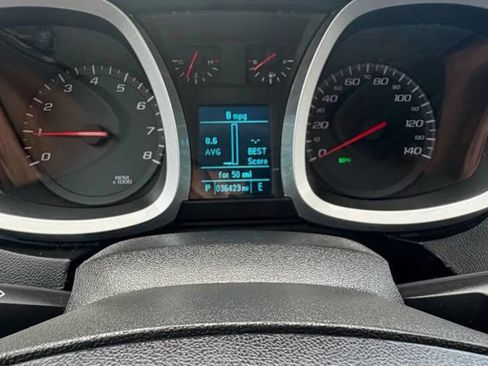 Used 2017 Chevrolet Equinox LT w/ Convenience Package image 15