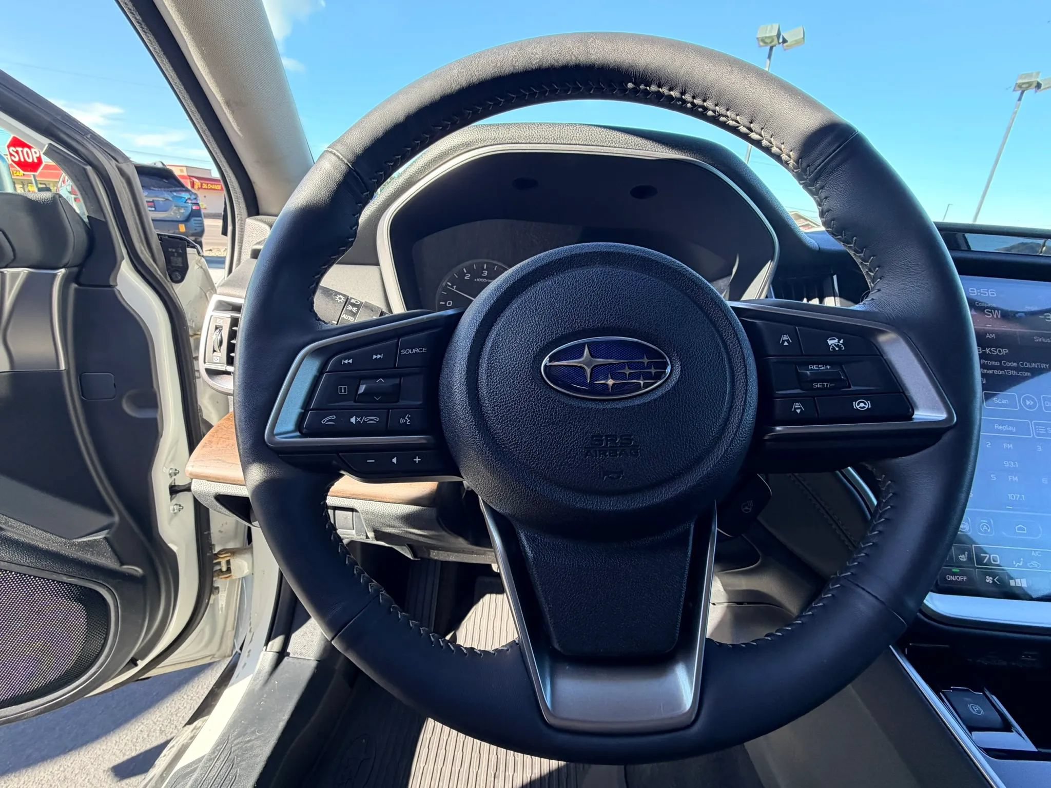 Used 2024 Subaru Outback Touring AWD/4WD image 11