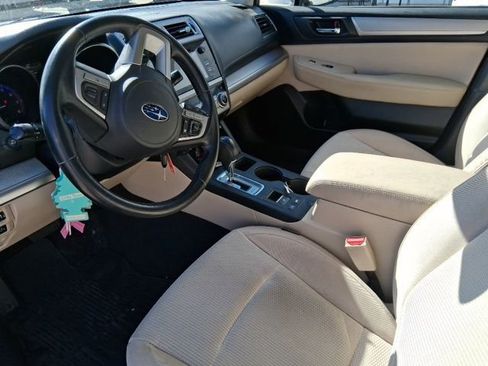 Used 2015 Subaru Outback 2.5i Premium AWD/4WD image 6