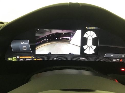 Certified 2022 Ferrari Roma RWD image 33