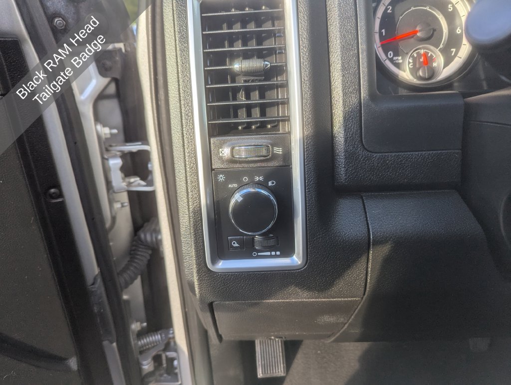 Used 2021 RAM 1500 Warlock AWD/4WD image 17