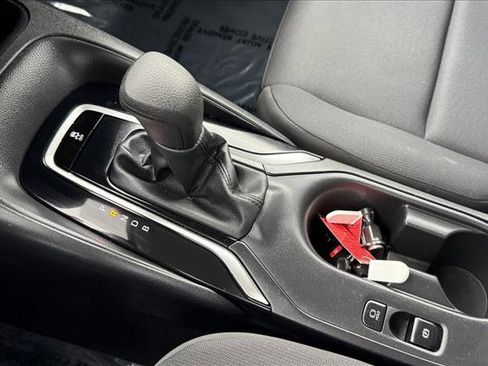 Used 2024 Toyota Corolla LE image 16