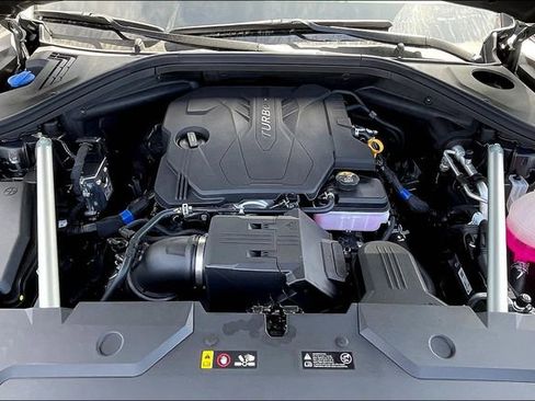 New 2025 Genesis GV70 2.5T Select w/ Select Package image 11